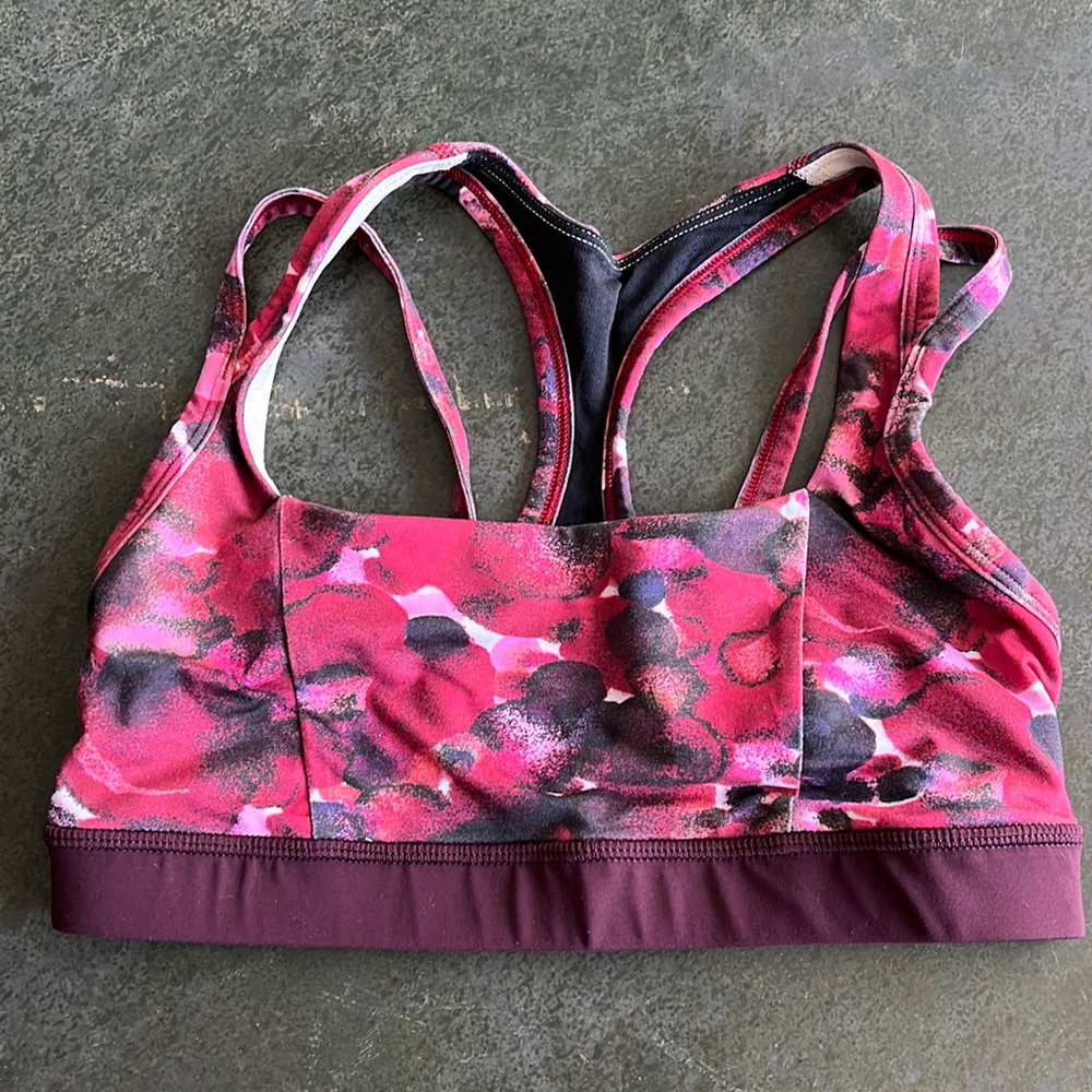 Lululemon sports bra sz 6